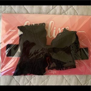 NWOT Fit Clip by Poppy Clips